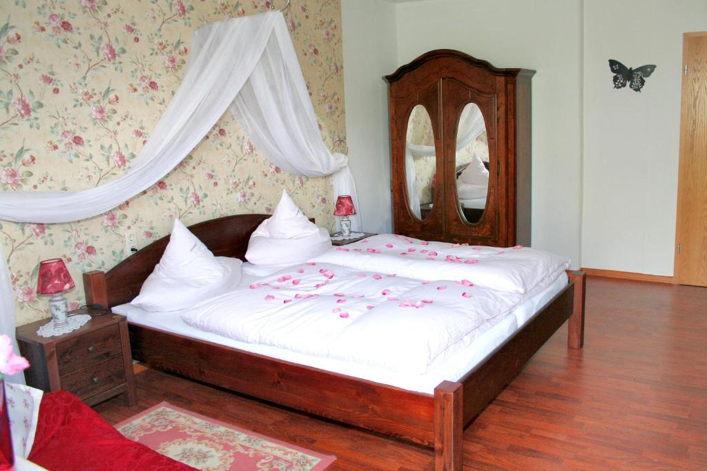 Pension Sonnenhuegel Markersdorf Kamer foto